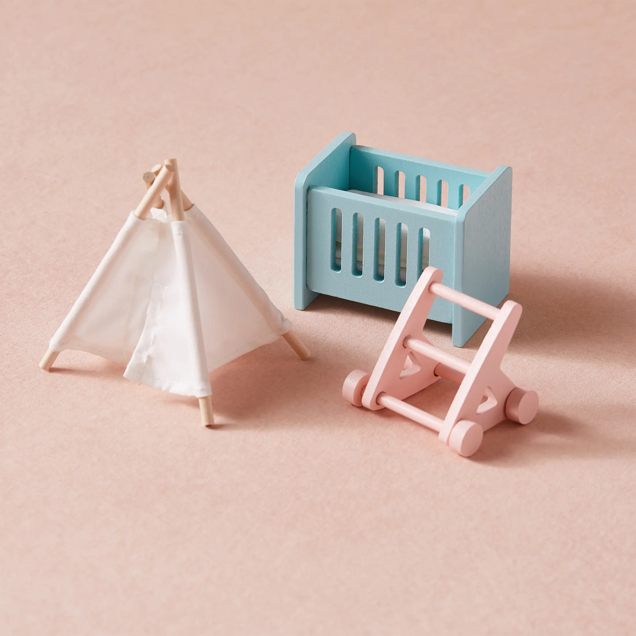 Sweet Dreams Playset — Pink Dollhouse + Pink-White Playhouse - Image 15